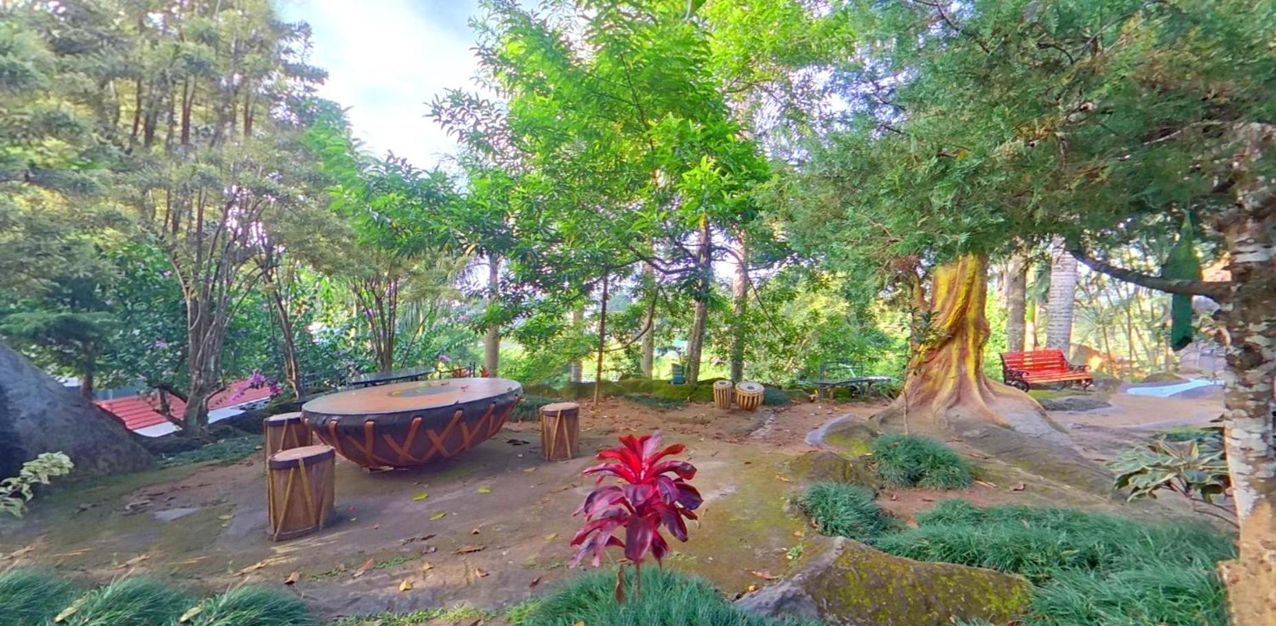 Bed and Breakfast Wayanad Royal Stream Kalpatta Exterior foto