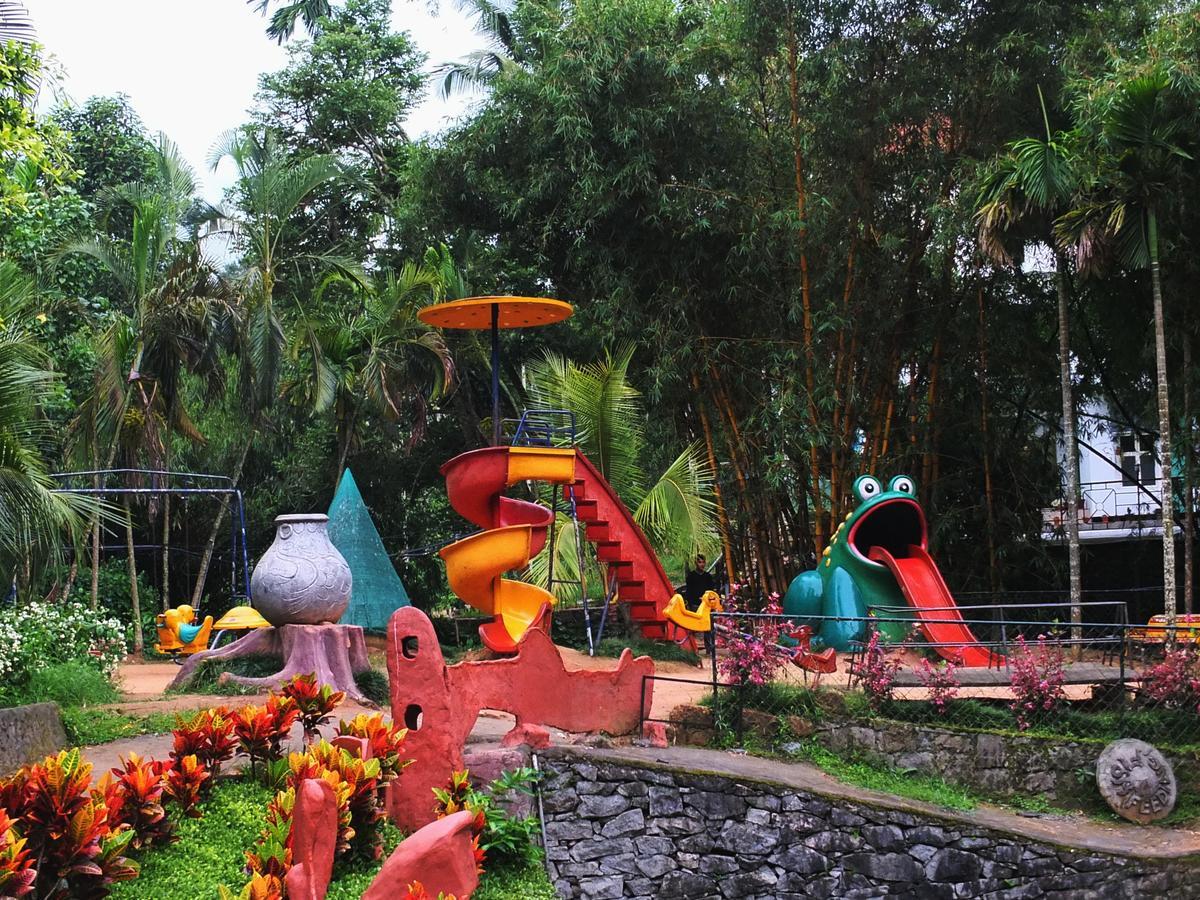 Bed and Breakfast Wayanad Royal Stream Kalpatta Exterior foto